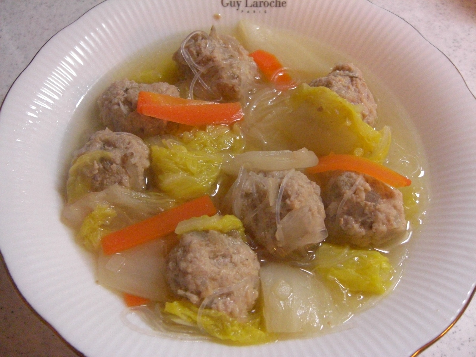 白菜と肉団子のスープ ワンコイン晩御飯